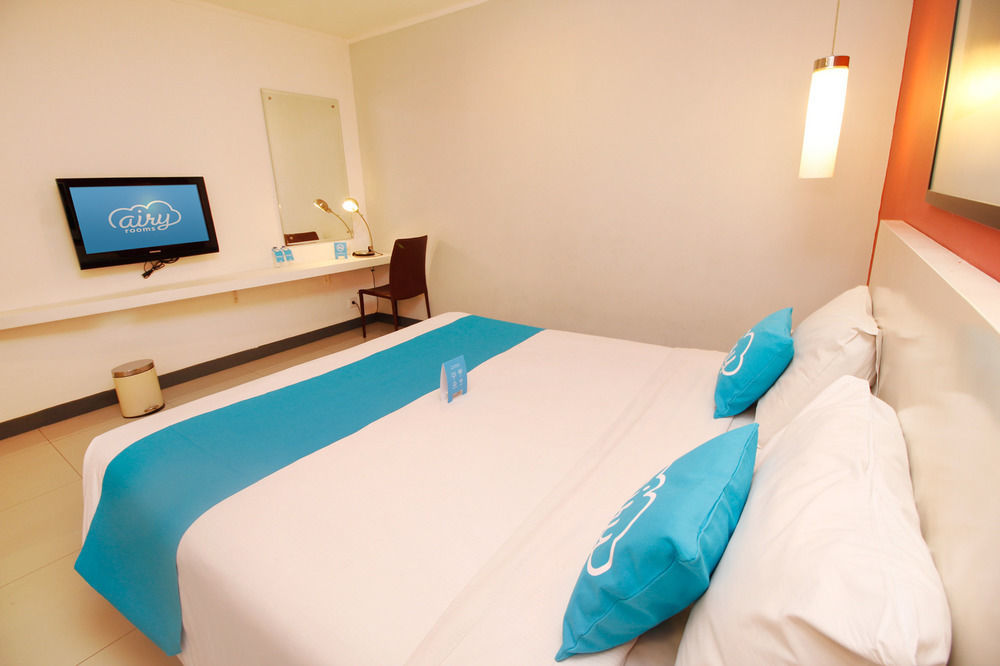 Airy Glodok Pinangsia Raya Jakarta Hotell Exteriör bild