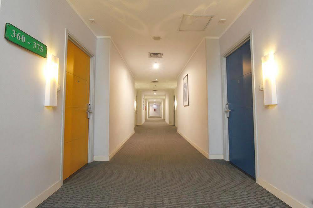 Airy Glodok Pinangsia Raya Jakarta Hotell Exteriör bild