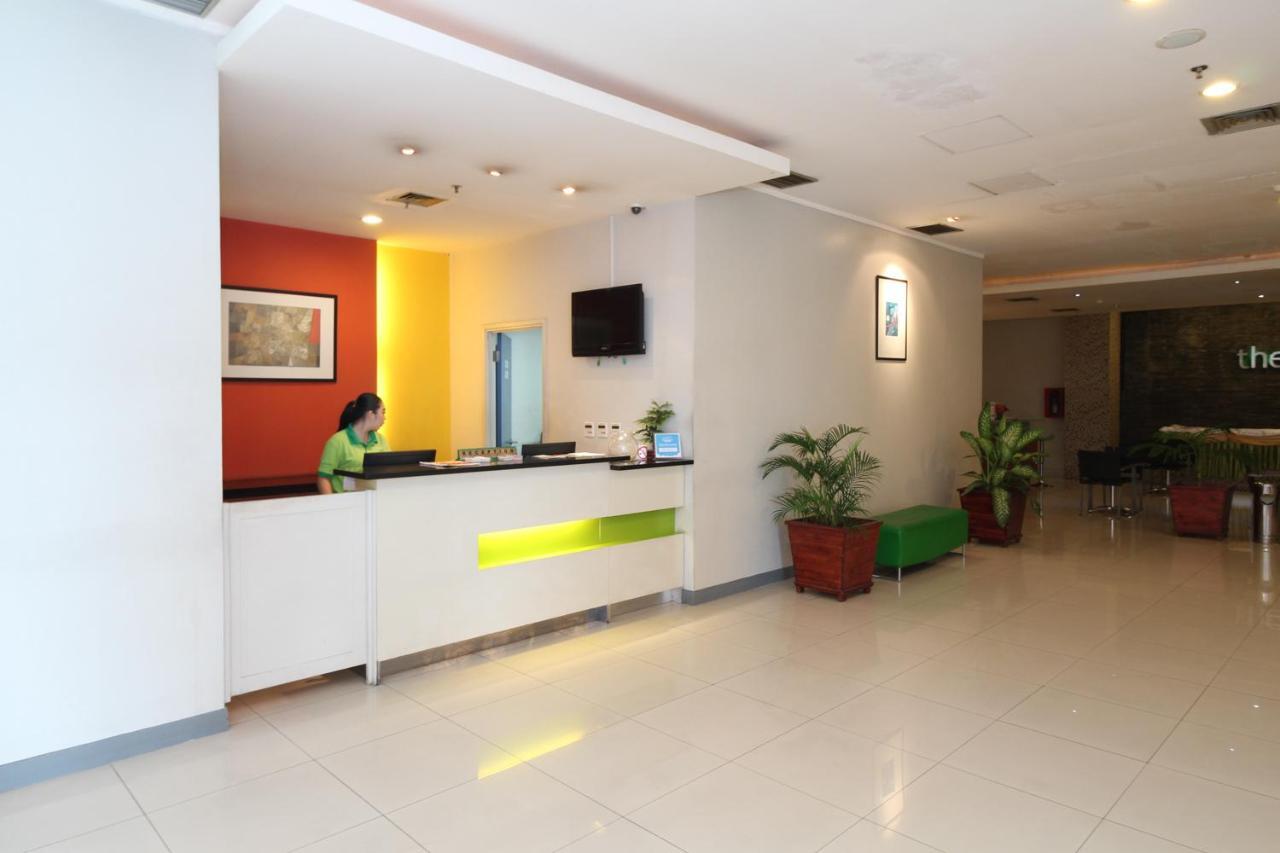 Airy Glodok Pinangsia Raya Jakarta Hotell Exteriör bild