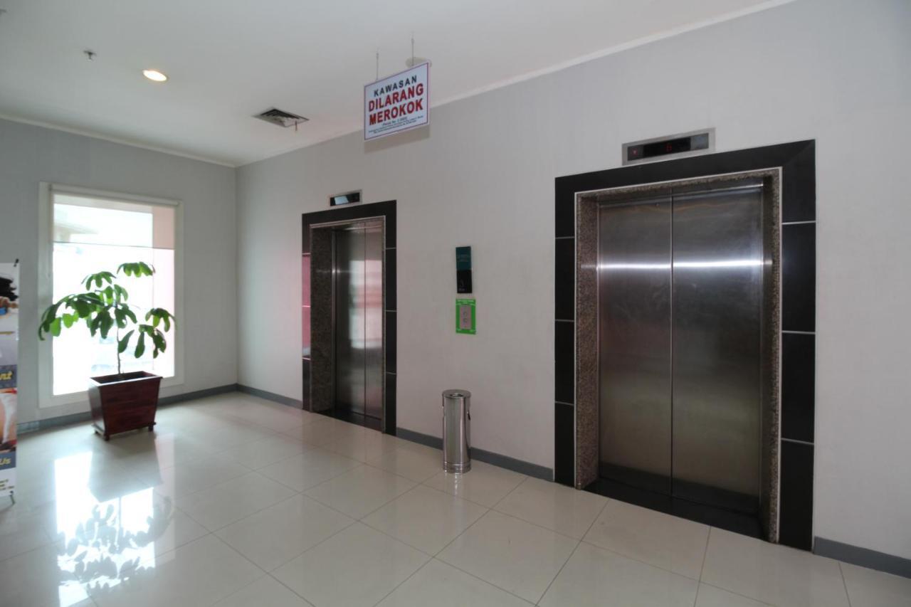 Airy Glodok Pinangsia Raya Jakarta Hotell Exteriör bild