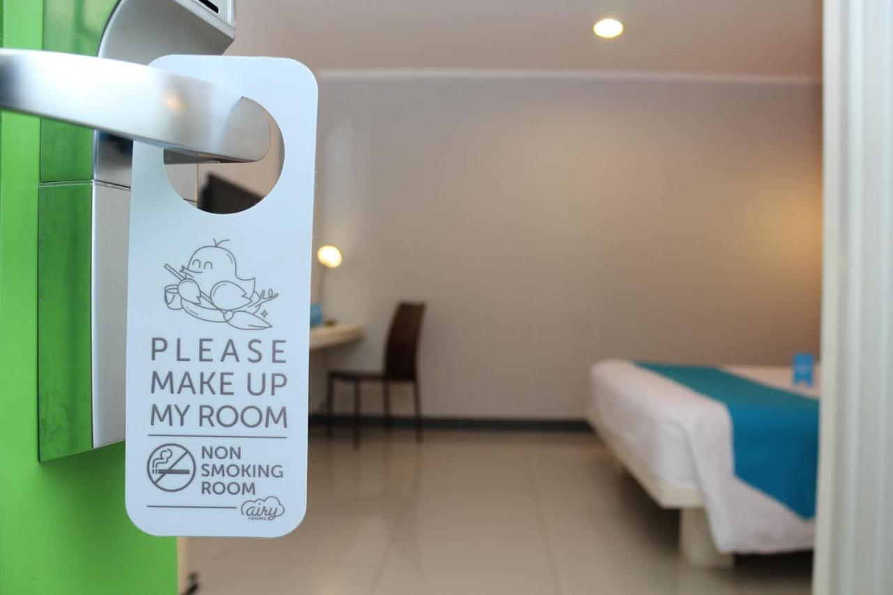 Airy Glodok Pinangsia Raya Jakarta Hotell Exteriör bild