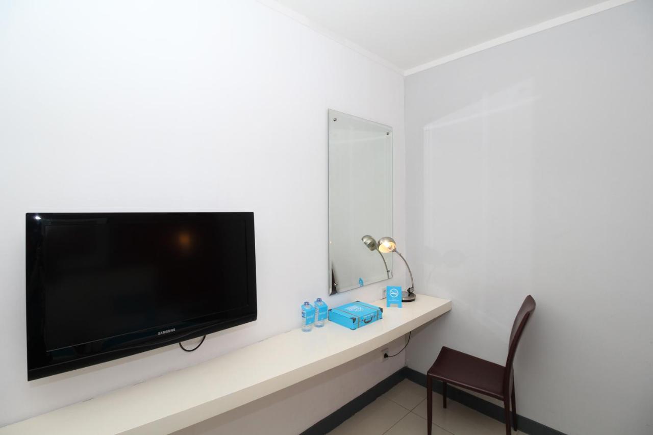 Airy Glodok Pinangsia Raya Jakarta Hotell Exteriör bild