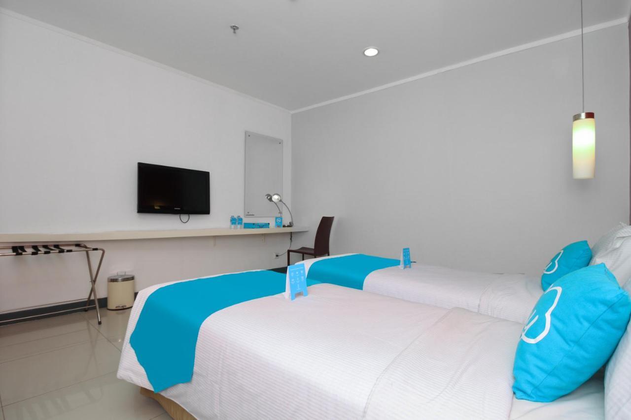 Airy Glodok Pinangsia Raya Jakarta Hotell Exteriör bild