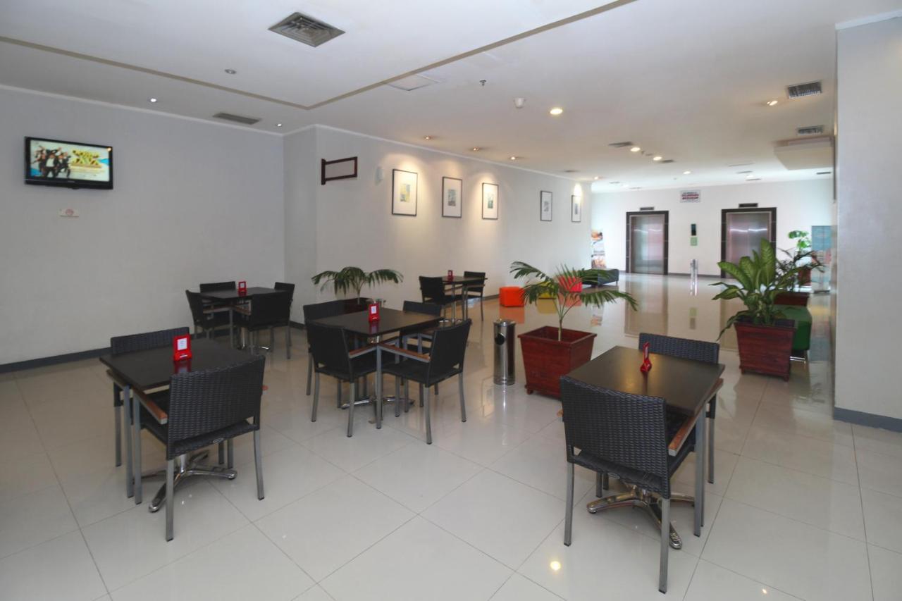 Airy Glodok Pinangsia Raya Jakarta Hotell Exteriör bild