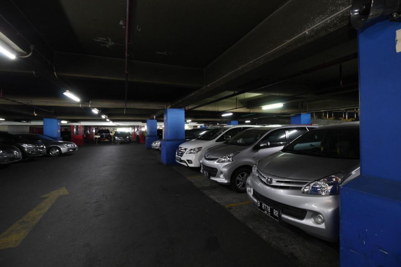 Airy Glodok Pinangsia Raya Jakarta Hotell Exteriör bild