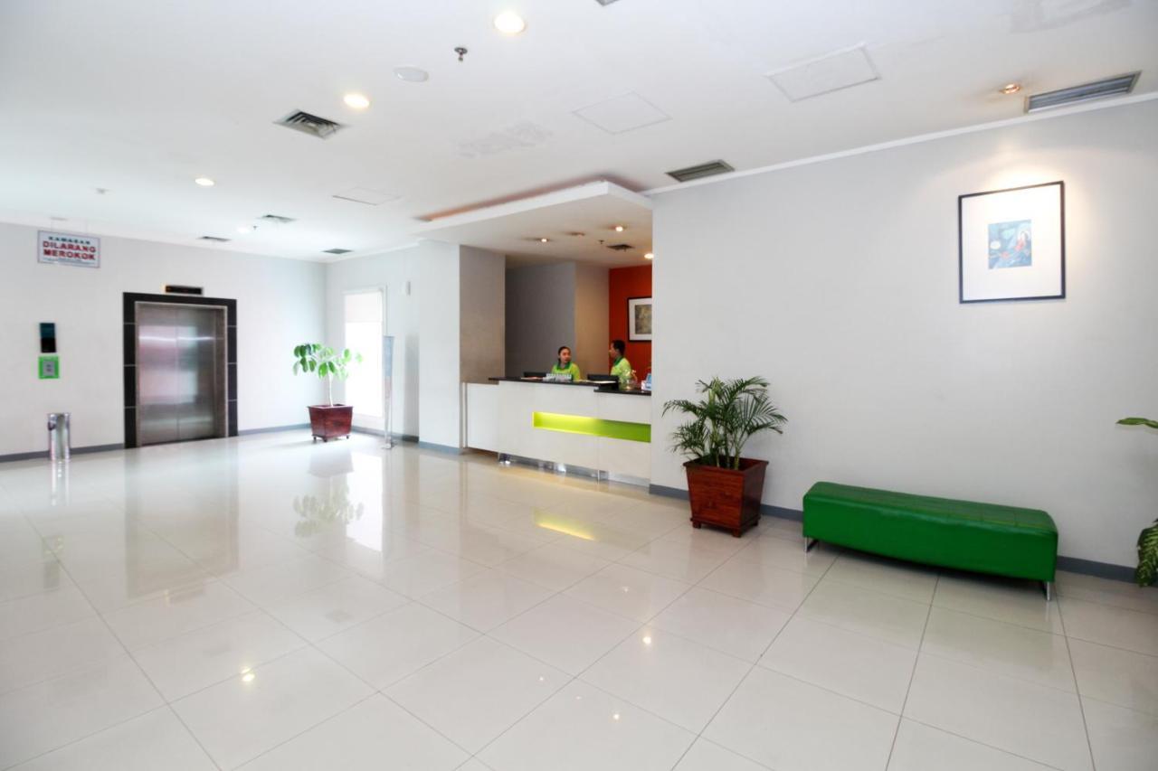 Airy Glodok Pinangsia Raya Jakarta Hotell Exteriör bild
